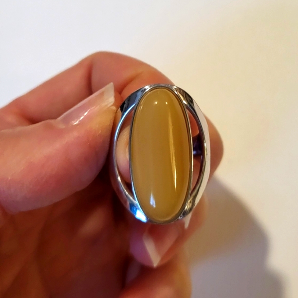 Silver Light Butterscotch Ring